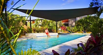 Breakaway - Bright and Breezy Studio with Communal Pool, Near Agnes Water Main Beach