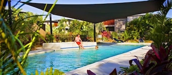 Breakaway - Bright and Breezy Studio with Communal Pool, Near Agnes Water Main Beach