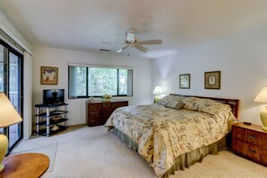 2 bedrooms, iron/ironing board, Internet, bed sheets