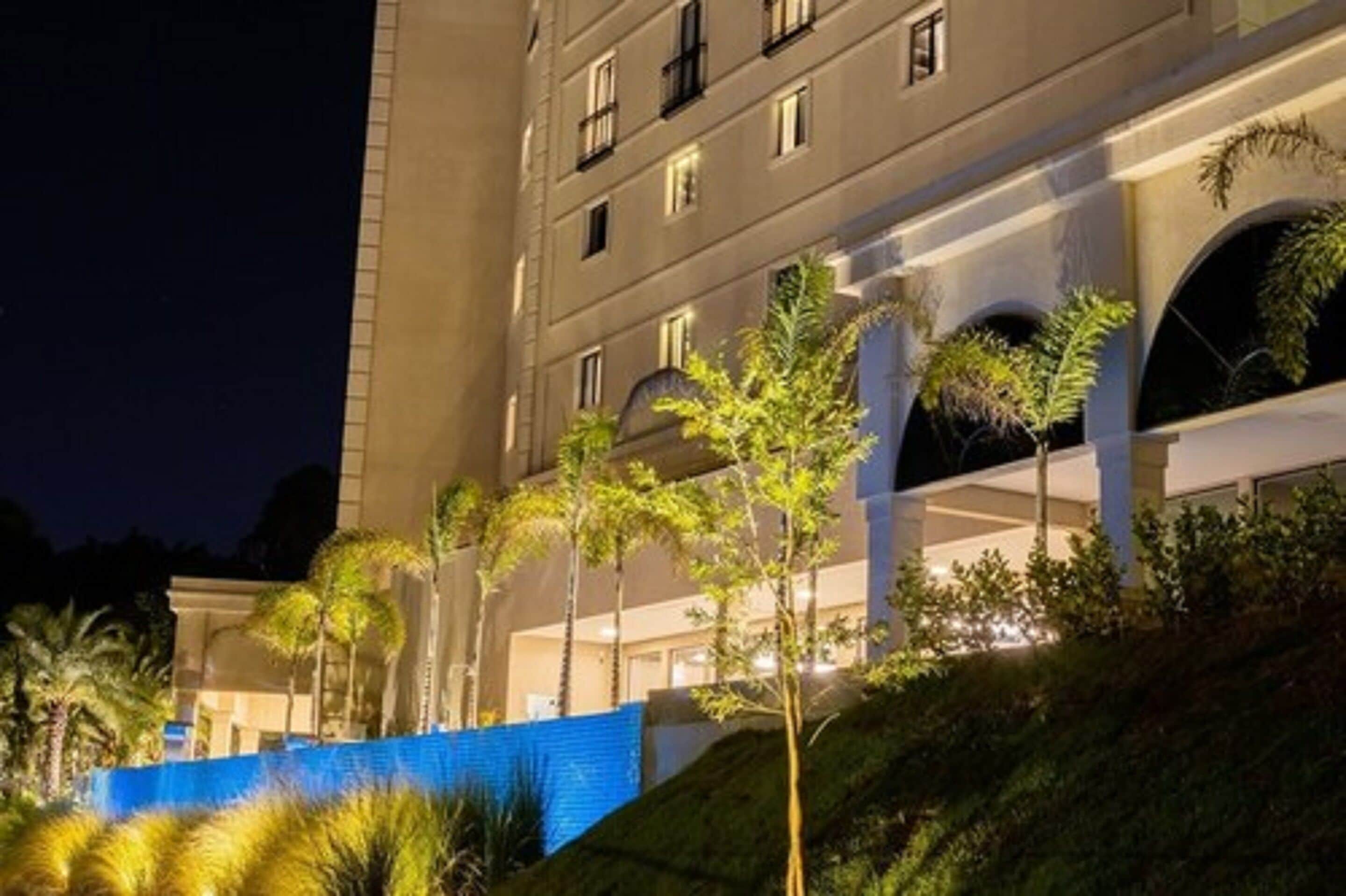 การตกแต่งภายนอก