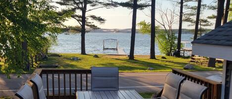 تناول الطعام بالخارج