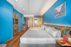 Deluxe Room, Mountain View | Minibar, in-room safe, desk, free WiFi