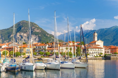 Villa Giorgia Private Pool, Castelveccana, Italy