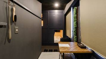 Standard Family Room | Free WiFi