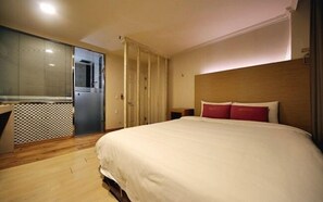 Standard Room | Free minibar, free WiFi, wheelchair access - Central Hotel (Changwon)
