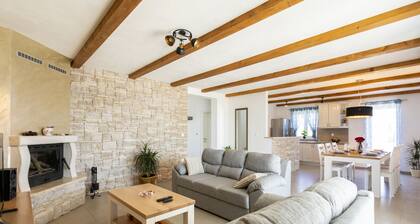 Villa Sara- Holidays must be simply perfect!