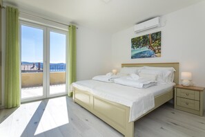 3 間睡房、房內夾萬、熨斗/熨衫板、免費 Wi-Fi