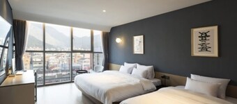 Hound Hotel Changwon - Jinhae Yongwon