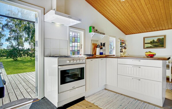 Fridge, stovetop, coffee/tea maker, cookware/dishes/utensils