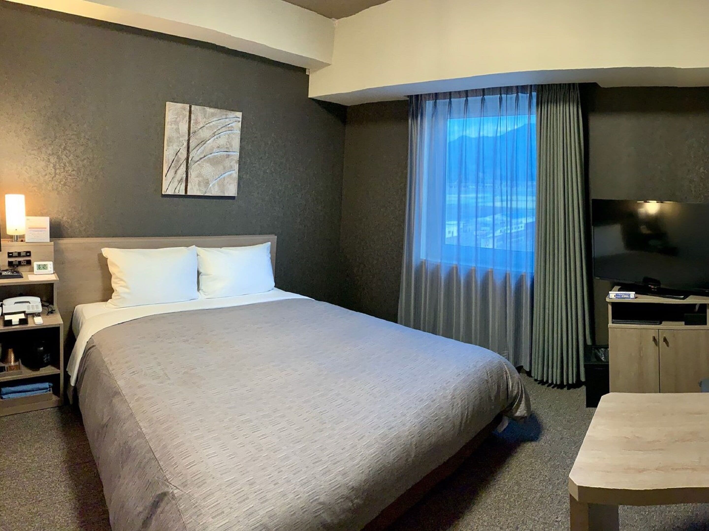 comfort double room, non smoking | desk, free wifi, bed sheets