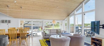 4 bedroom amazing home in Vinderup