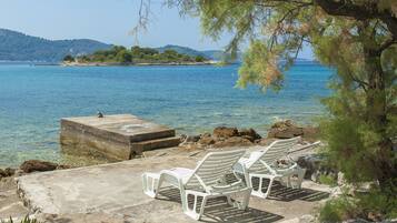 House (Three Bedroom Holiday Home) | Exterior