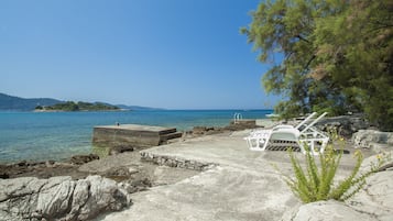 Nhà (Three Bedroom Holiday Home) | Ngoại thất