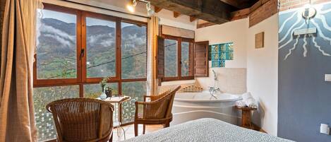 1 chambre, bureau, fer et planche à repasser, Wi-Fi gratuit