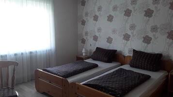 3 chambres, fer et planche Ă repasser, lit parapluie, Wi-Fi