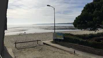 En la playa