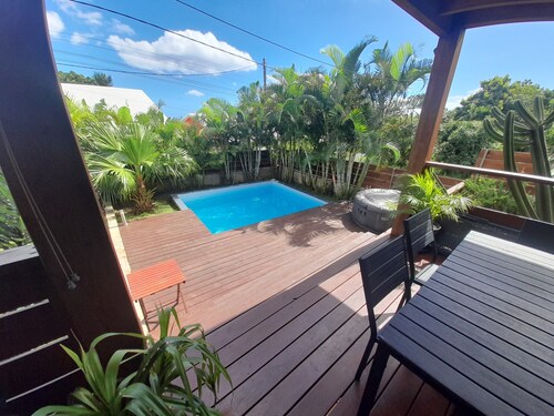 KAZ VILLELE 4 STARS Pool / Jacuzzi