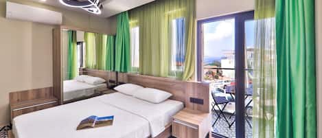 Habitación doble panorámica | Camas con efecto memoria, minibar y caja de seguridad en la habitación