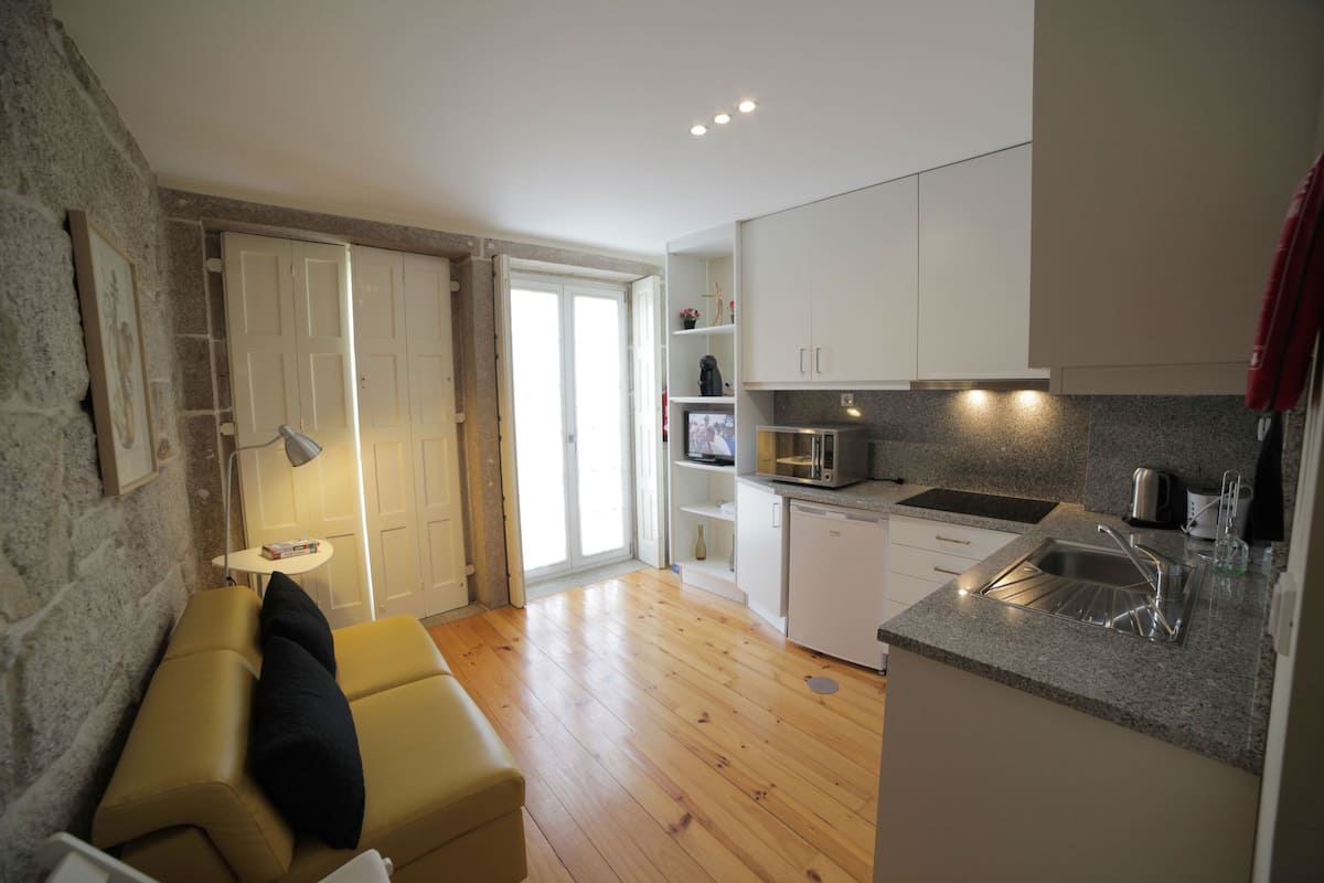 Standaard studio, 1 tweepersoonsbed, uitzicht op stad (3F) | Woonruimte