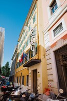 Fachada de la propiedad