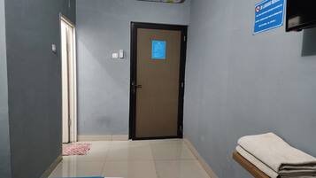 Rom – superior | Skrivebord, lydisolert, strykejern/-brett og wi-fi (inkludert)