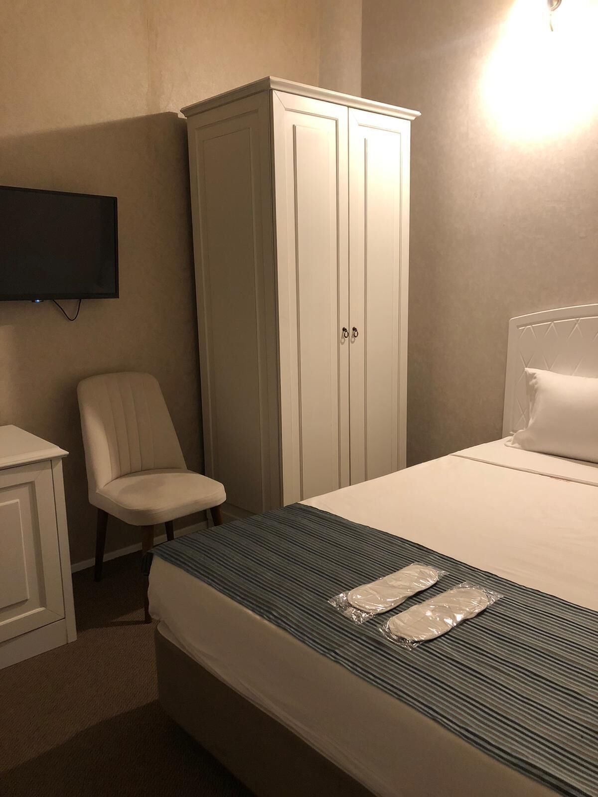 Phòng Economy, 1 giường đôi | Bàn ủi/dụng cụ ủi quần áo, truy cập Internet không dây miễn phí 