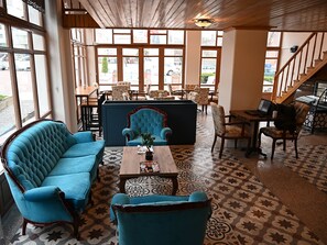 Khu tiếp khách ở sảnh