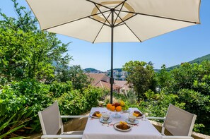 Hus (Holiday Home) | Balkong