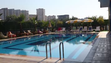 Piscina a l'aire lliure
