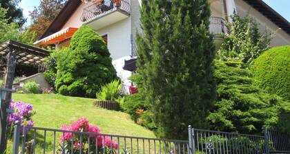 Ruhe & Entspannung direkt am Waldrand in liebevoll eingerichteter Ferienwohnung