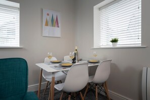 تناول الطعام