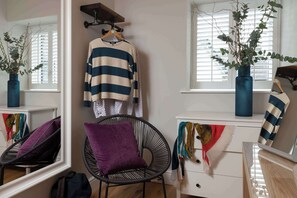 Interior - The Sorting Office - Central Home by LetMeStay (Ambleside)