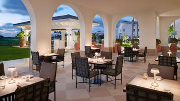 Breakfast, lunch served; international cuisine, golf course views