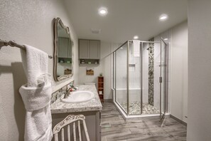 Maison, 3 chambres | Salle de bain | Serviettes fournies