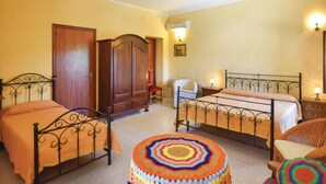 Unclassified image, 4 of 22, button - Gorgeous home in Nicosia with WiFi (Nicosia)