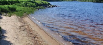 Awesome home in Hemnes with kitchen
