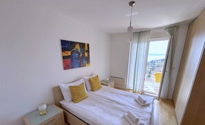 3 chambres, fer et planche Ă repasser, Wi-Fi gratuit, draps fournis