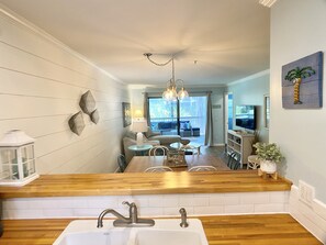 Interior - Walk to the beach ~ Relaxing Enclosed Porch ~ Close to Coligny ~ 3 onsite pools (Hilton Head Island)