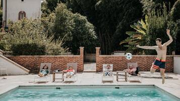 Piscine extérieure, piscine chauffée