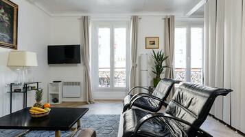 Televisie en een kantoor