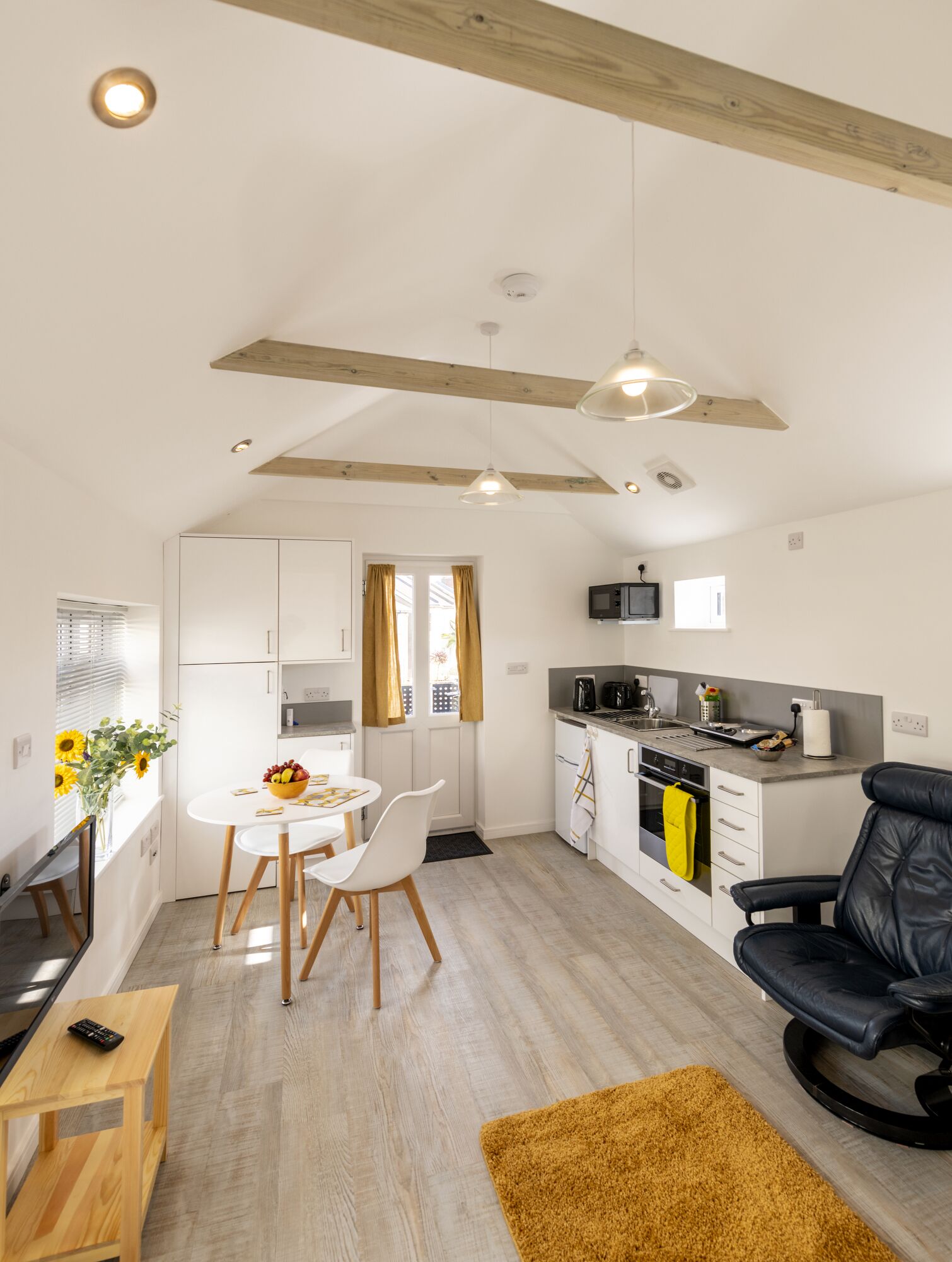 スタンダード スタジオ エンスイート (First Floor) | 共用キッチン