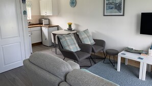 Unclassified image, 5 of 23, button - Chalet 26 Widemouth Bay (Bude)
