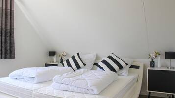 3 slaapkamers, reisbedje, gratis wifi, beddengoed