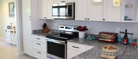 Fridge, microwave, oven, dishwasher