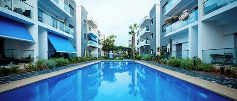 5 piscinas al aire libre