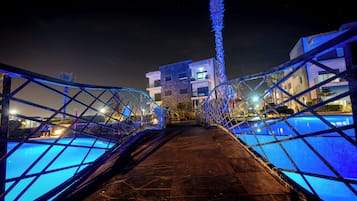 5 piscines extérieures