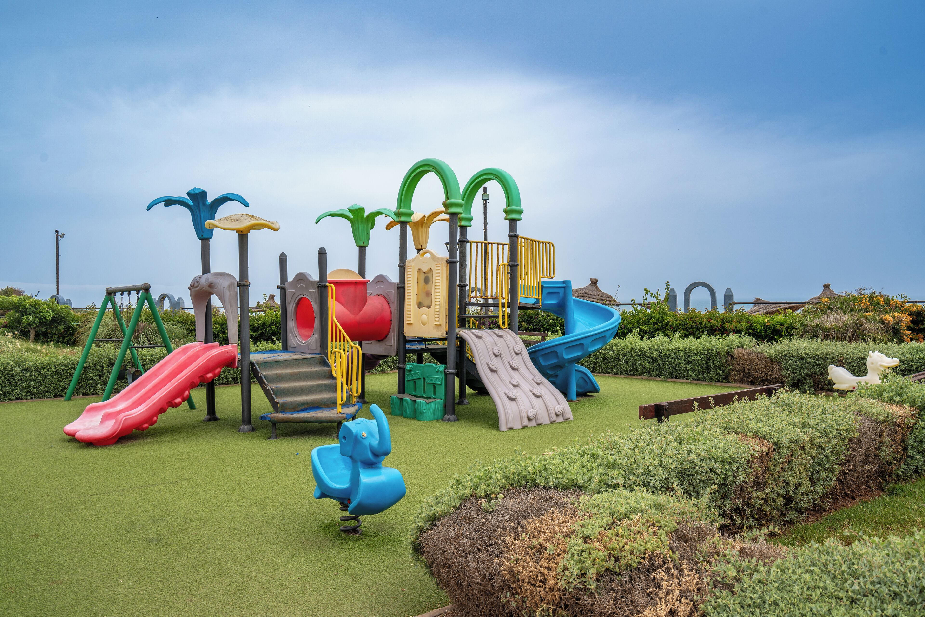 Zona de juegos infantil al aire libre