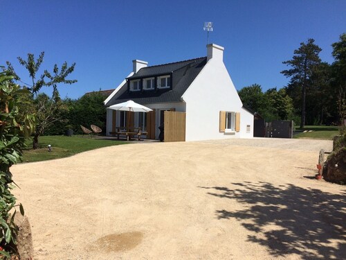 Maison à l'abri des regards 3 ch piscine chauffée de avril à fin septembre