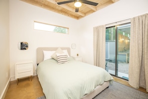 2 quartos, ferros/tábuas de passar roupa, Wi-Fi, roupa de cama
