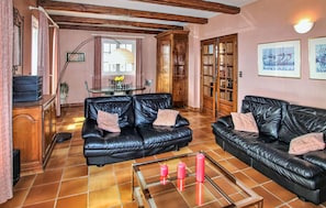 Smart TV, DVD player - Stunning home in Lussas (Lussas)